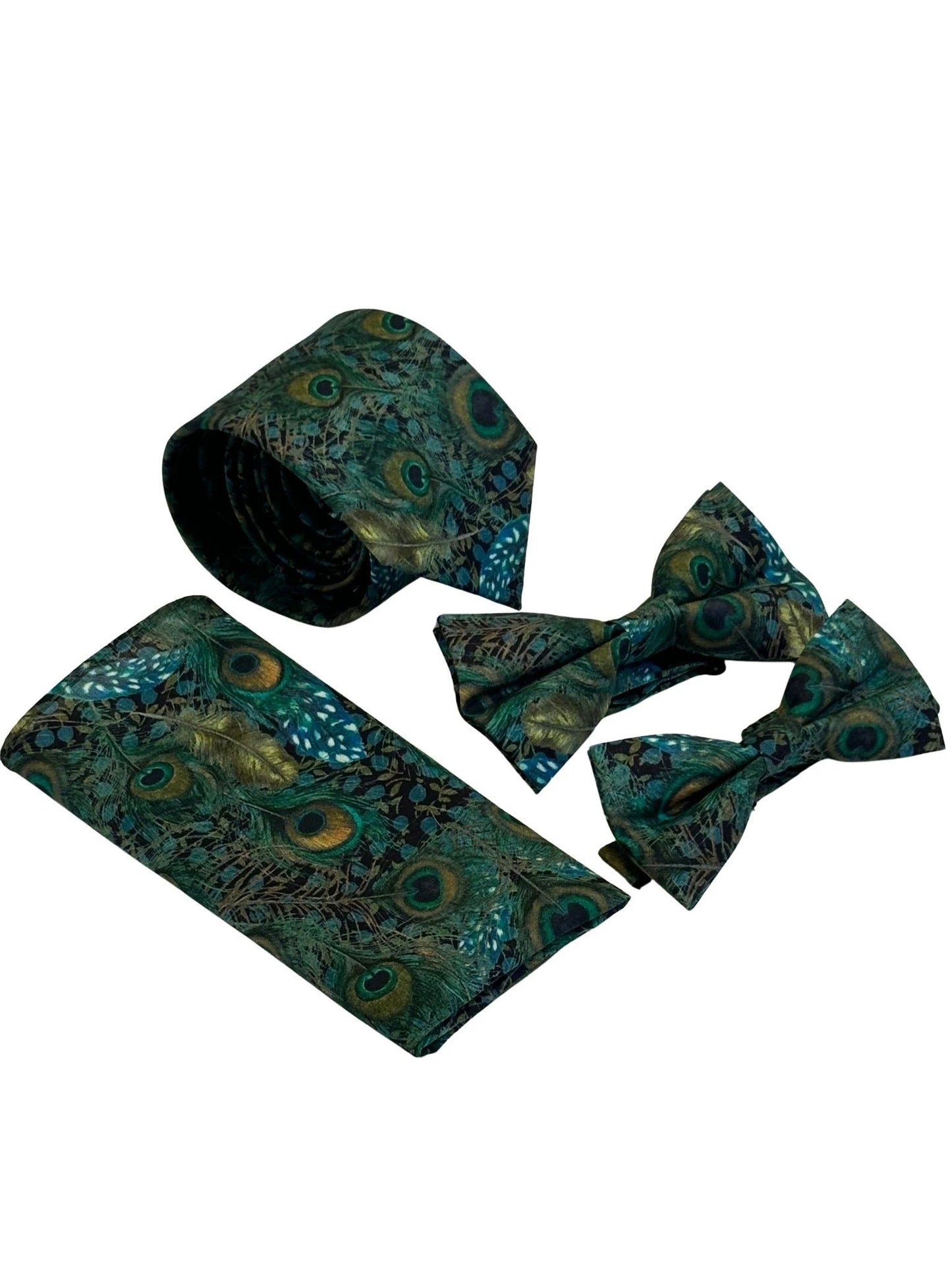 Liberty style peacock feather design adult bow tie by Frederick Thomas Handmade Mens Ties