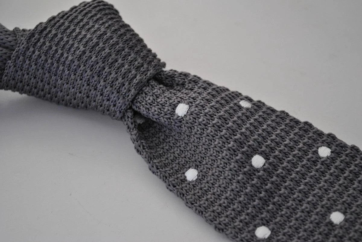 knitted silver grey tie with white polka dots by Frederick Thomas Handmade Mens Ties