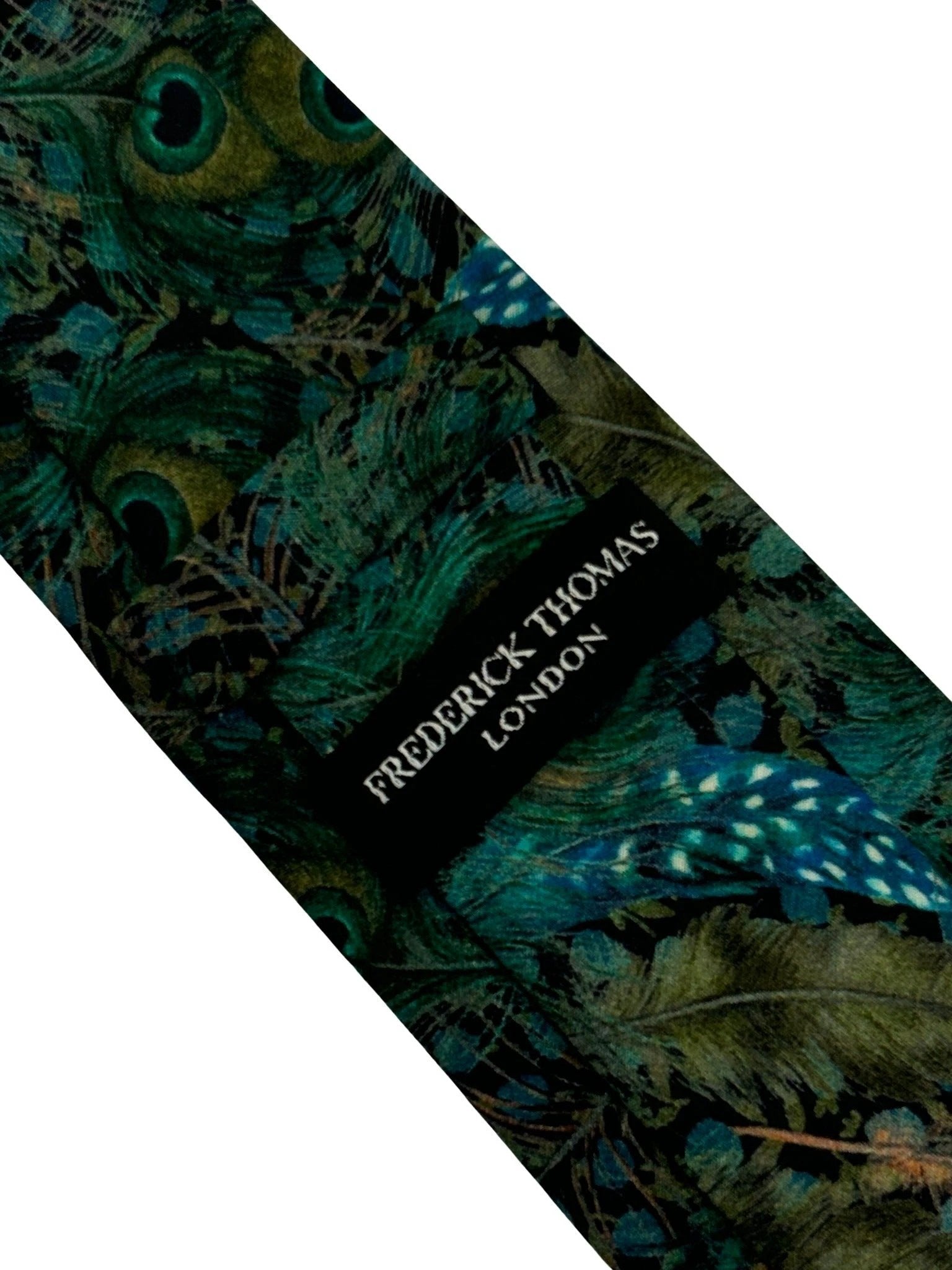 Liberty Style Peacock Feather Design Tie - Handcrafted By Frederick Thomas With 6.5 Cm Blade Width And 147 Cm Length by Frederick Thomas Handmade Mens Ties