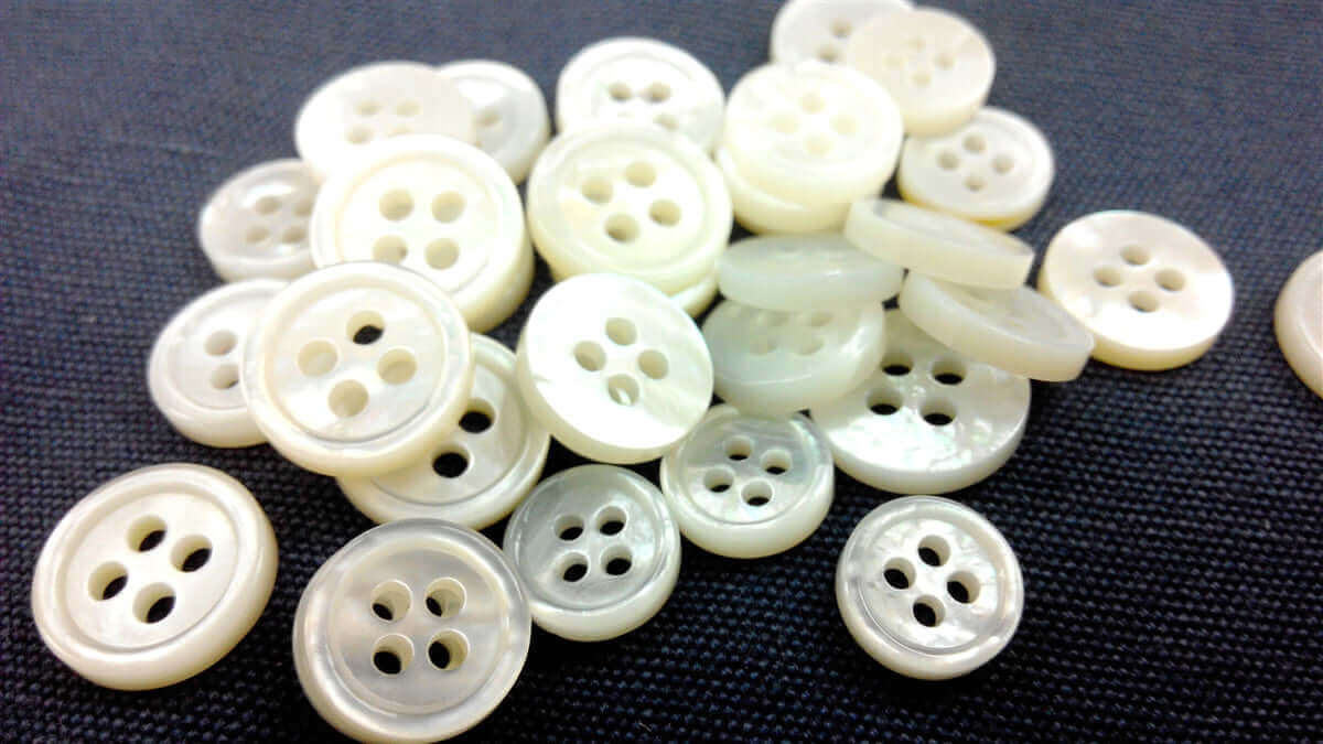 Buttons - whtshirtmakers.com